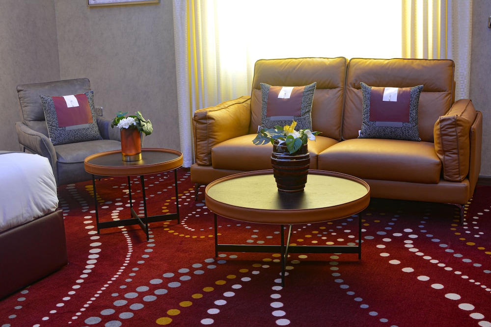 فندق ريدويفز(Redwaves Hotel) 33/47