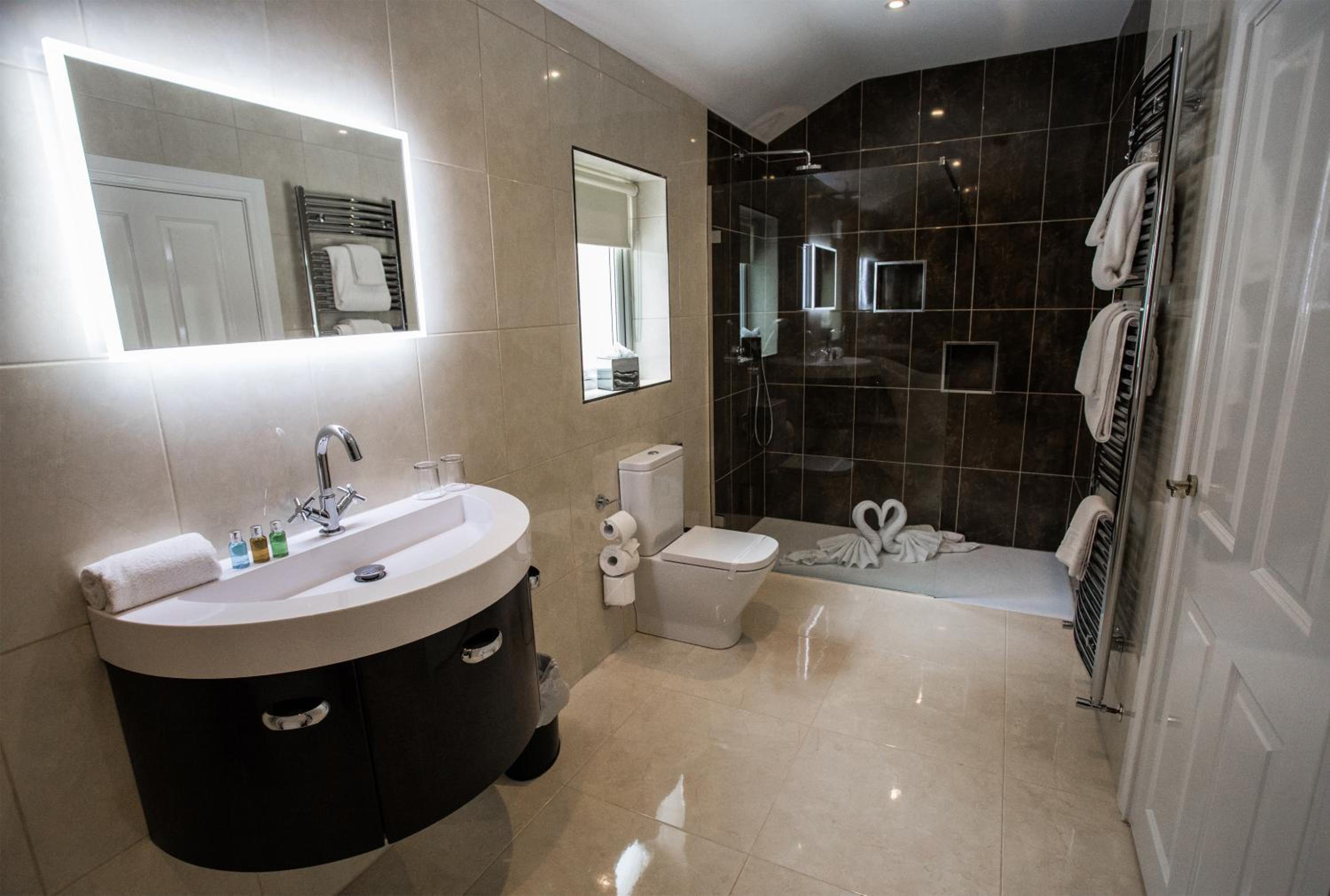 Tullyglass Hotel and Residences 57/58