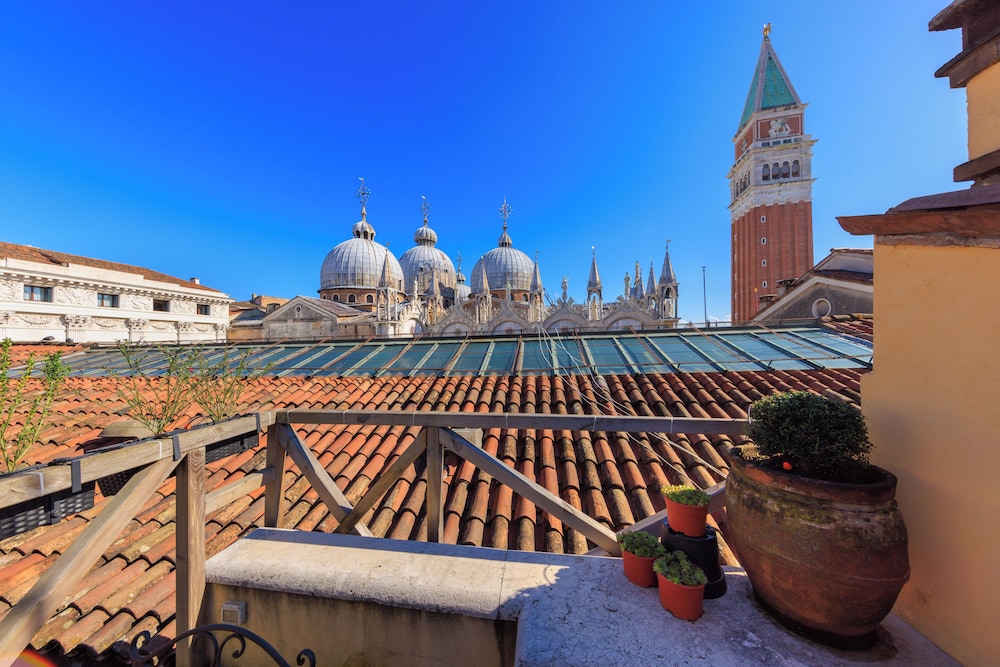 Relais Piazza San Marco 29/39