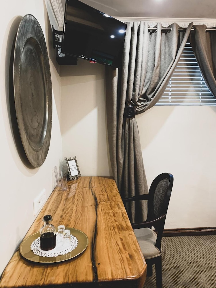 Danlee Overnight Accomodation 22/50