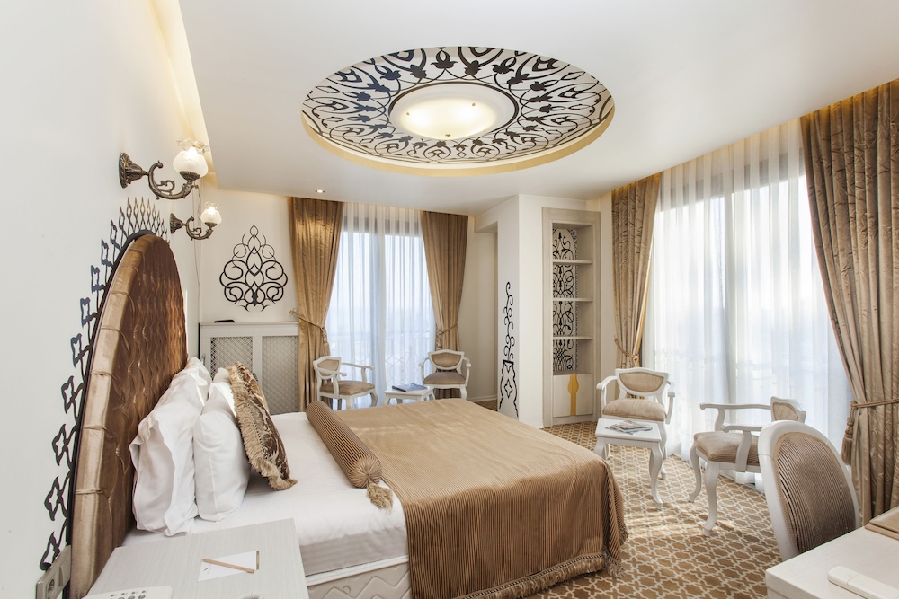 Ottoman Hotel Park 7/24