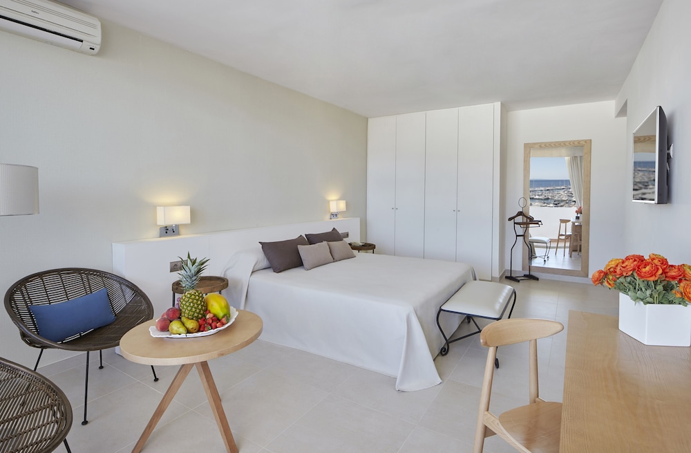 Hotel Tres Torres 12/65