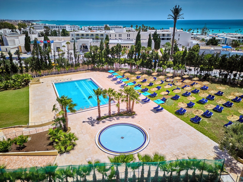 Nahrawess Resort and Thalasso 77/88