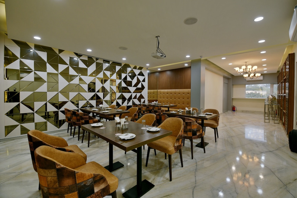 Beaufort Inn Hotel 49/56