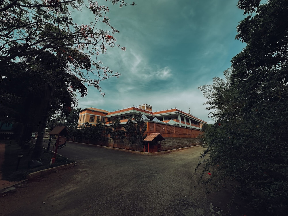 Olde Bangalore Resort and Wellness Center 45/50