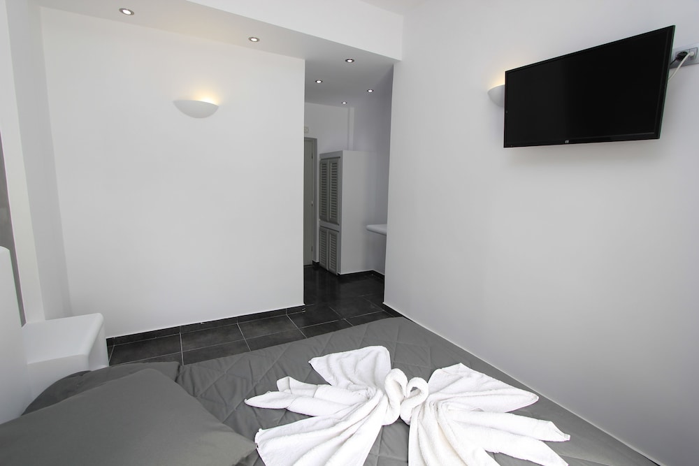 Gianna Suites 24/43