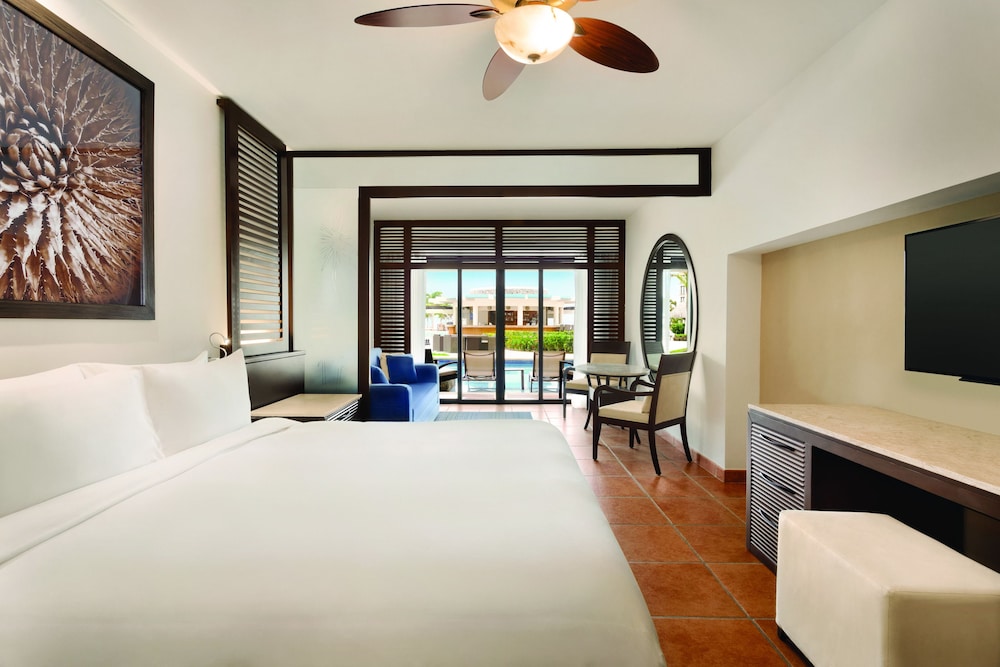 SWIM UP, MASTER, CLUB, KING BED