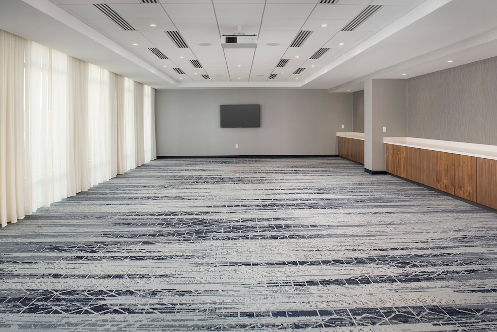 Courtyard by Marriott Indianapolis Plainfield 48/49