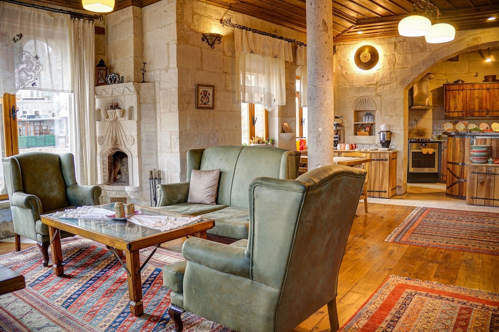 Terra Cave Hotel 30/50