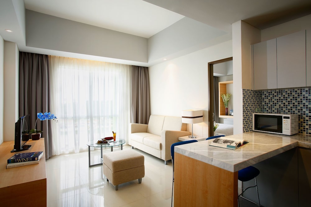 Batiqa Hotel Apartments Karawang 44/73