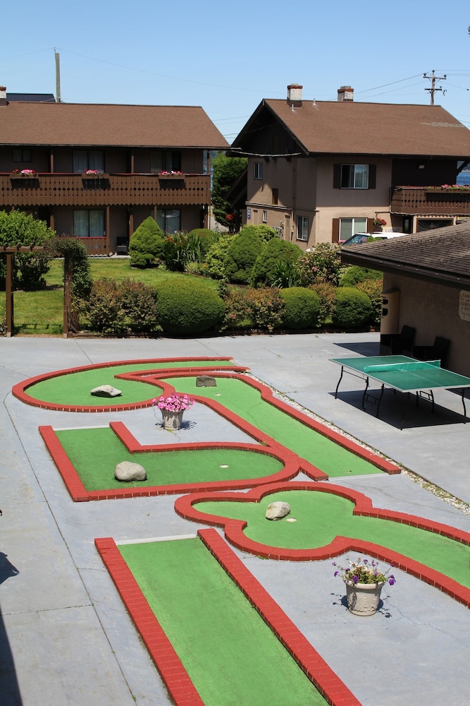 Ramada by Wyndham Campbell River 24/50