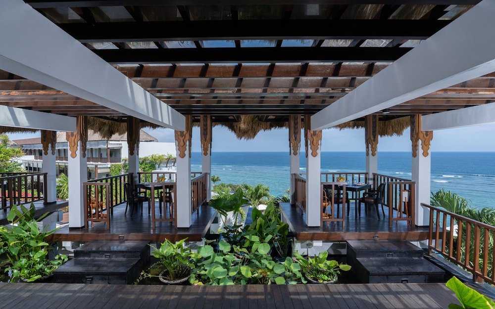 Samabe Bali Suites Villas in Nusa Dua