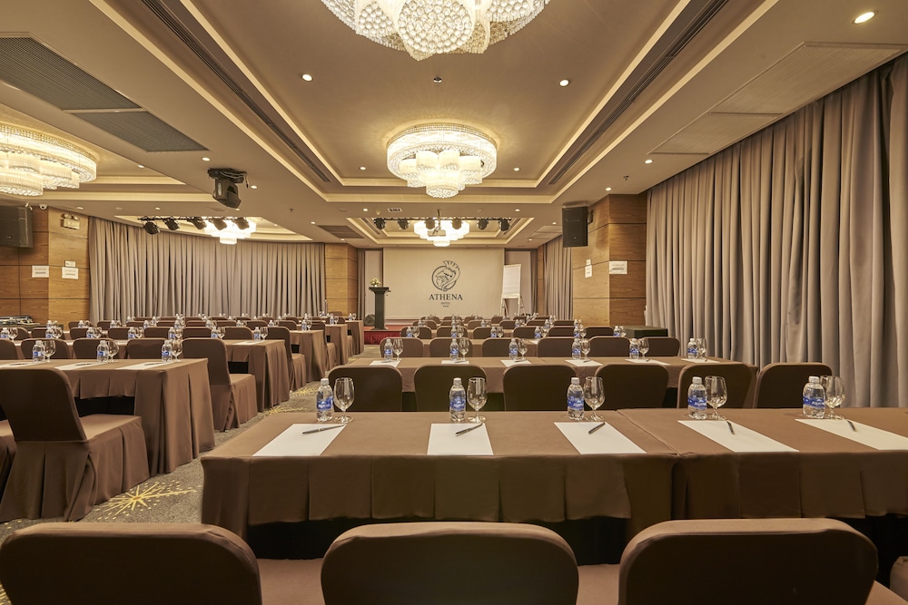 Athena Boutique Hotel 53/61
