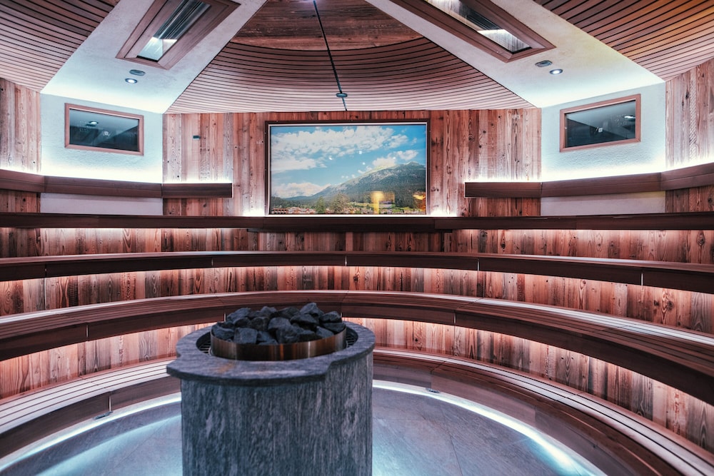 ADLER MERYEM wellness hotel 43/63