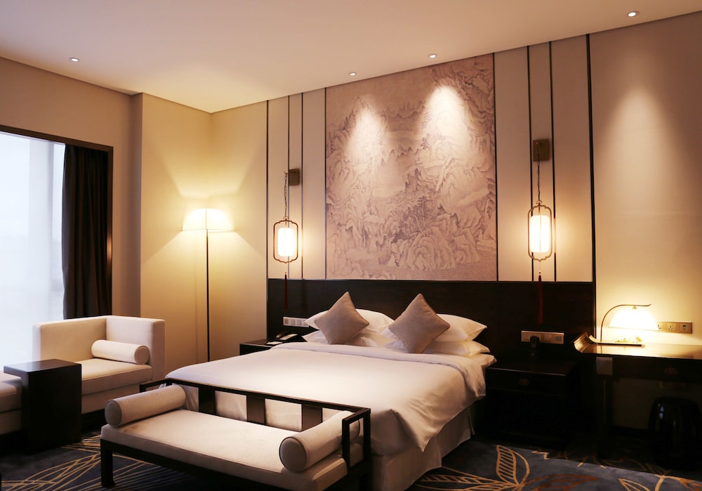 Amitabha Hotel 14/47