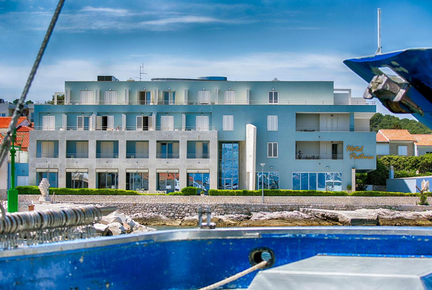 Hotel Pastura 4/55