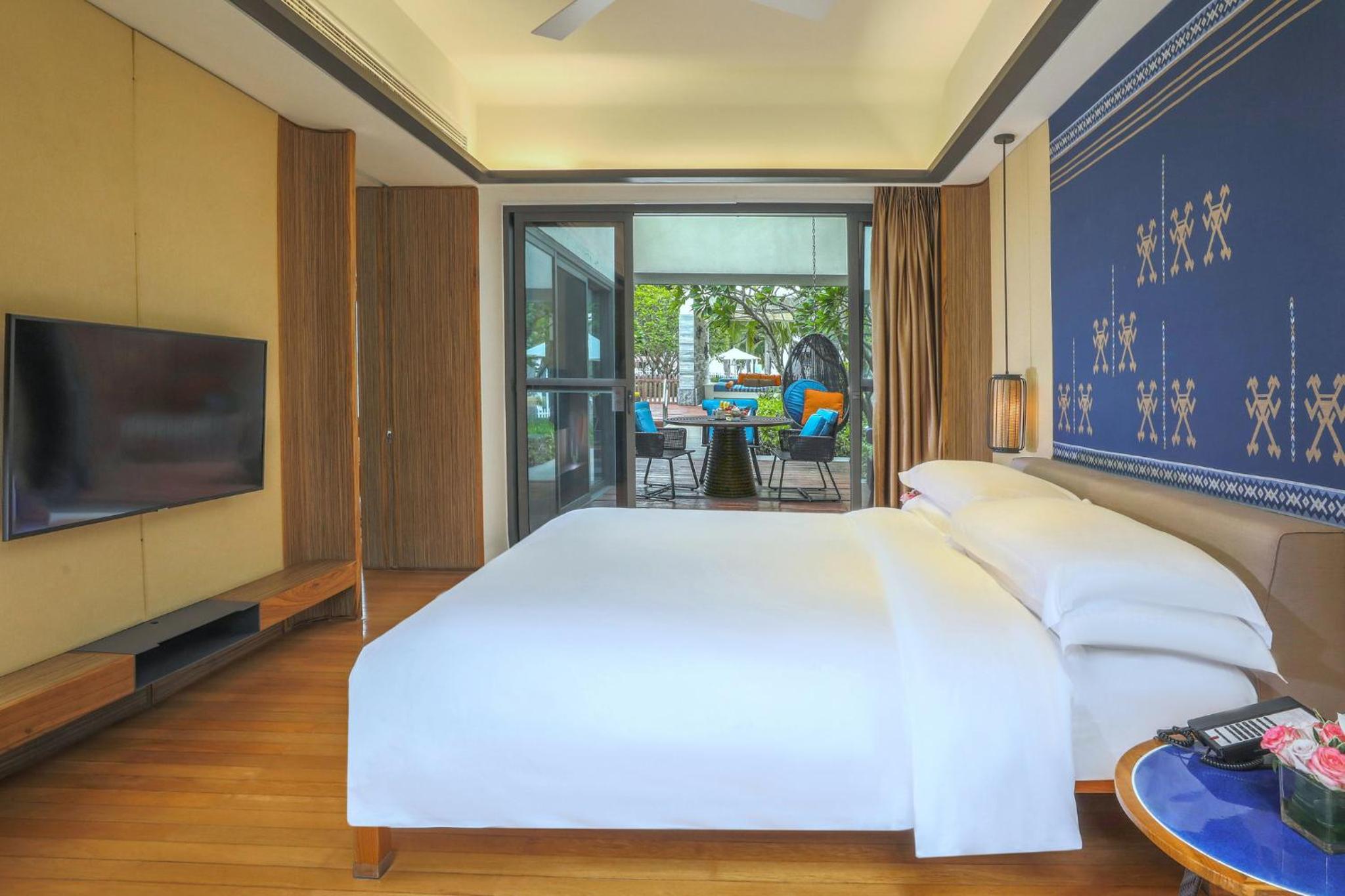 Villa, King Bed, Outdoor Living Area