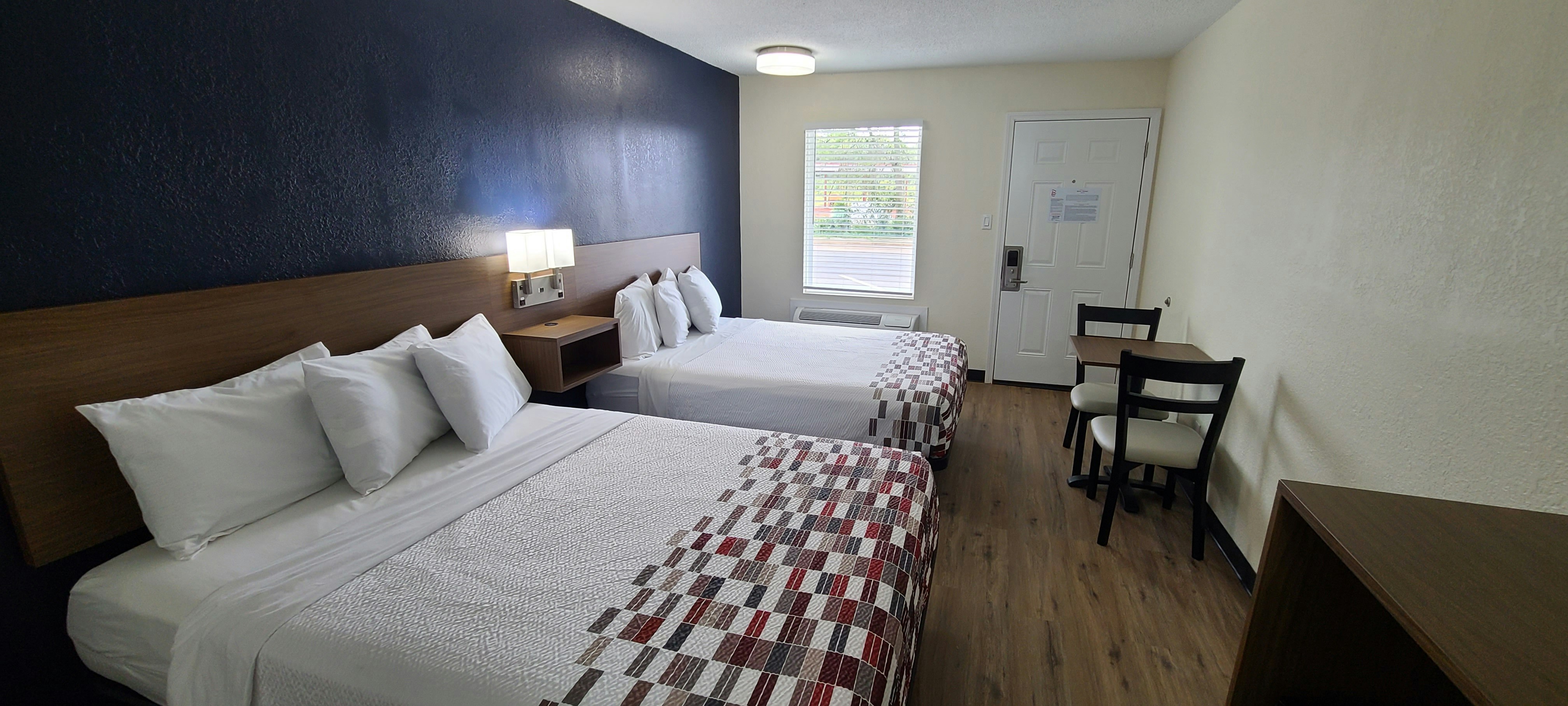 Red Roof Inn Byron 6/14