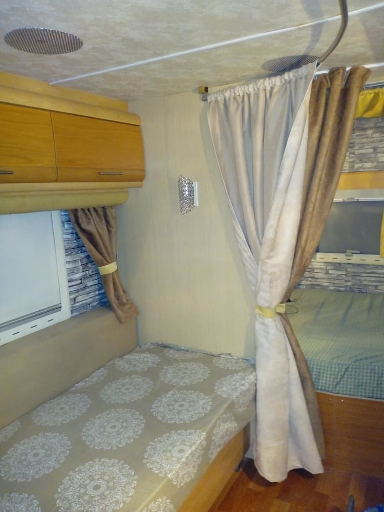 Camping Pitsoni 22/50
