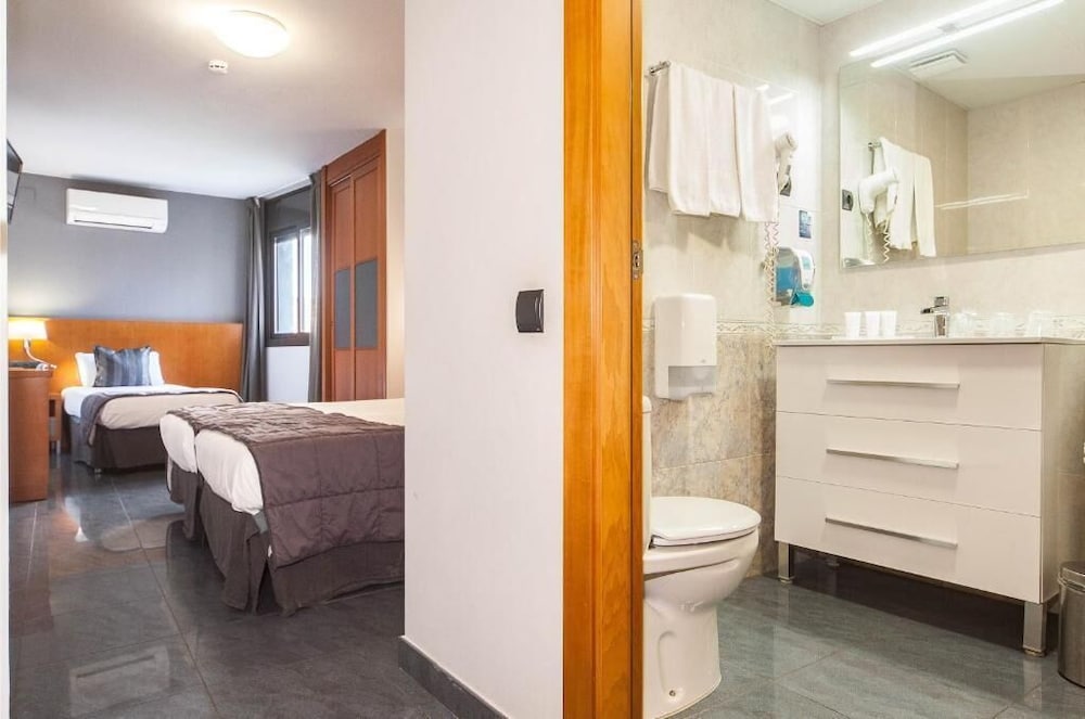 Hotel Sant Pere II 46/50