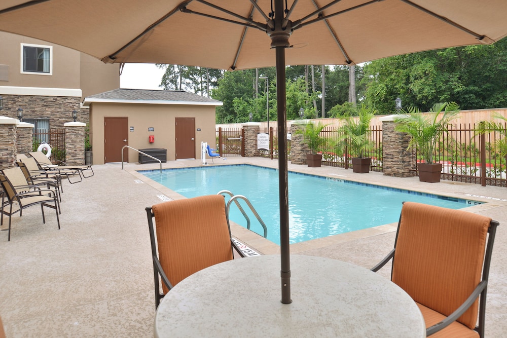 Staybridge Suites Tomball - Spring Area 40/44