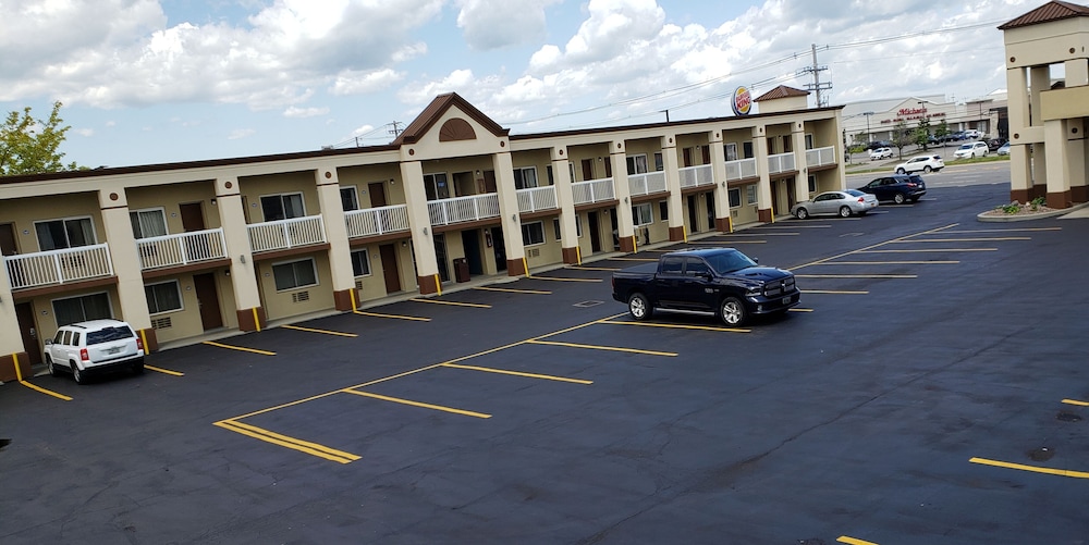Days Inn by Wyndham Tonawanda/Buffalo 27/33