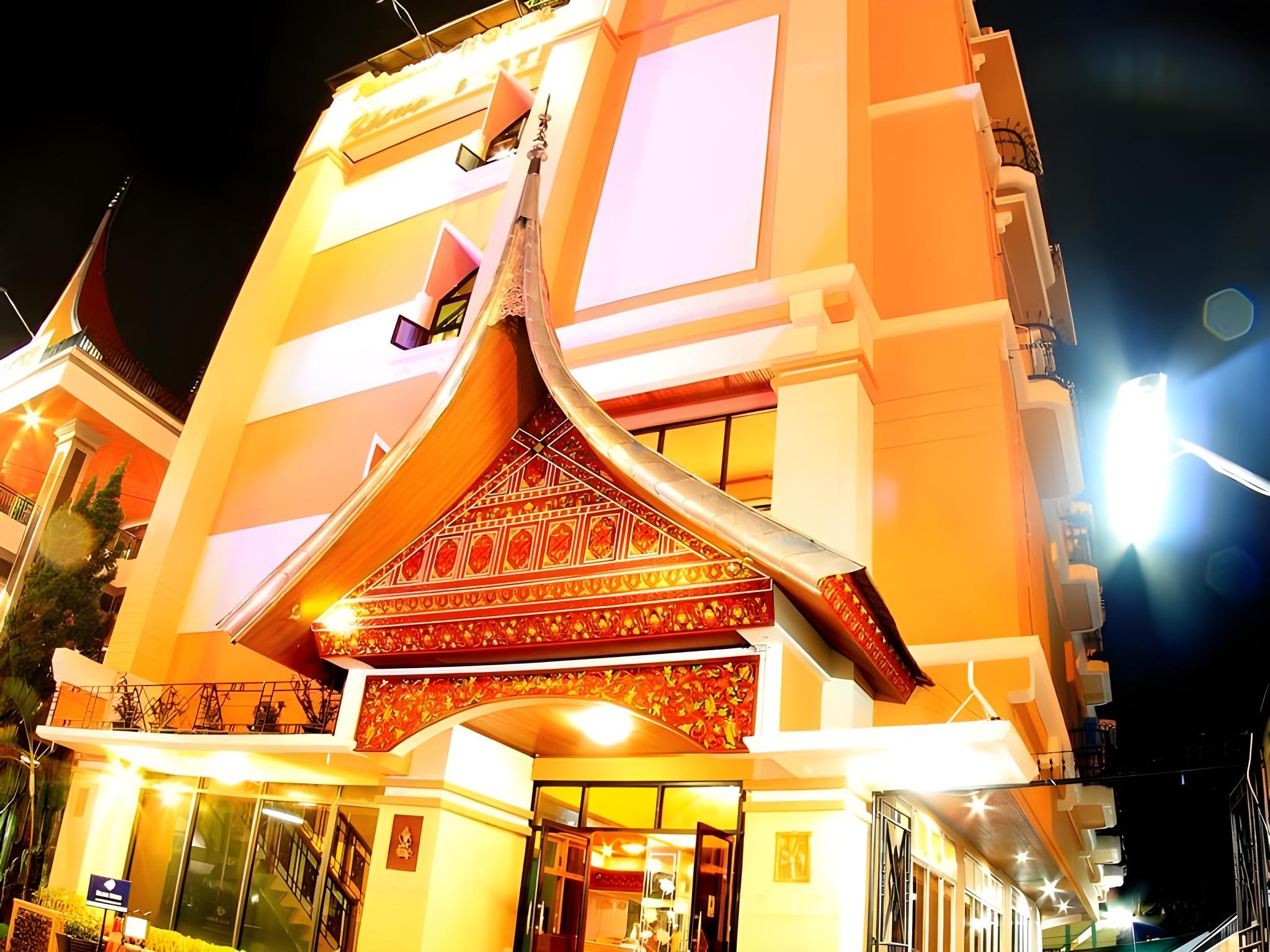 Kharisma Hotel 2/18