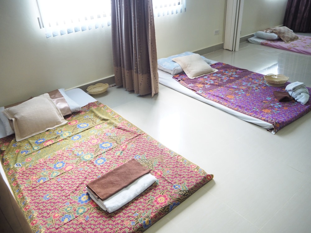 Suksomboon Hotel 20/39