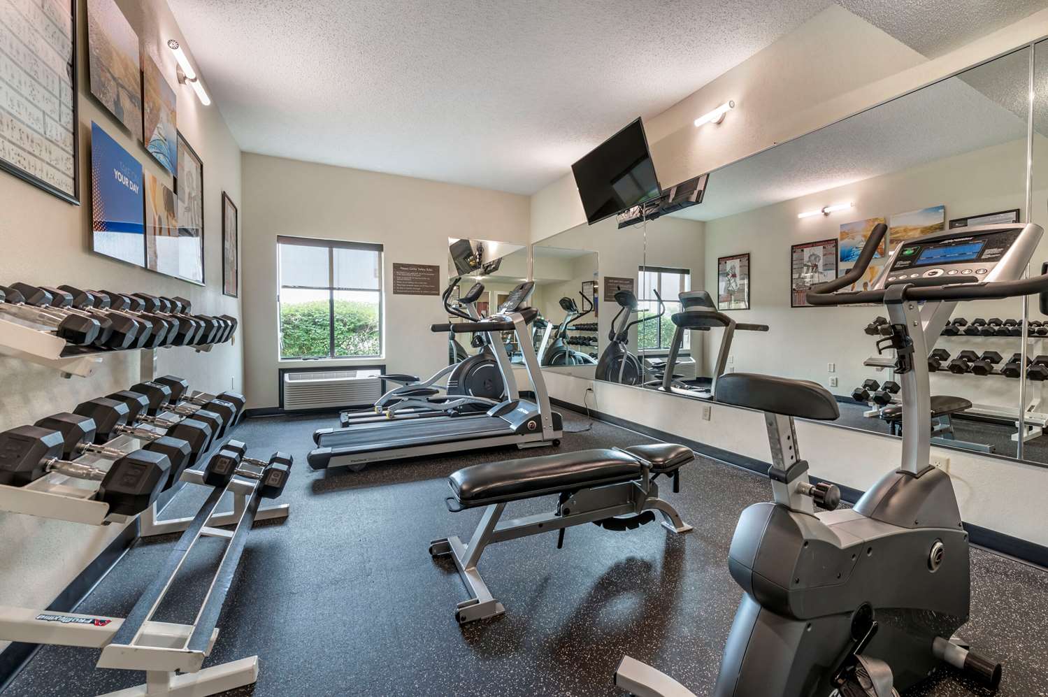 Comfort Inn Indianapolis East 28/39