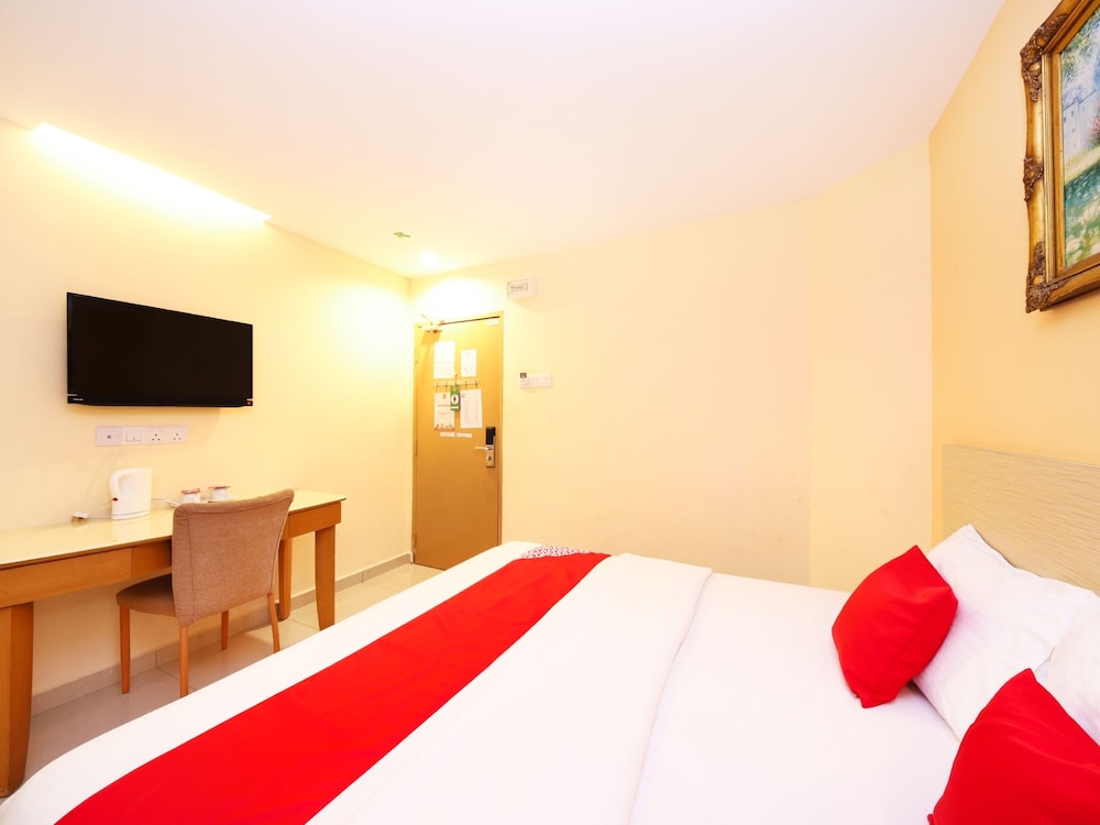 OYO 635 Seven Days Hotel 15/23
