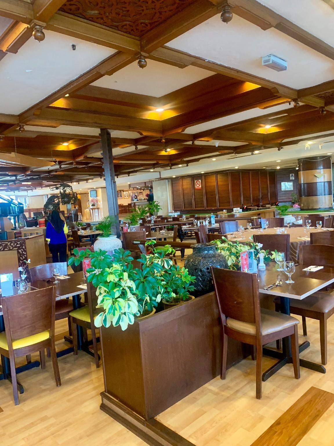 Primula Beach Hotel 14/22