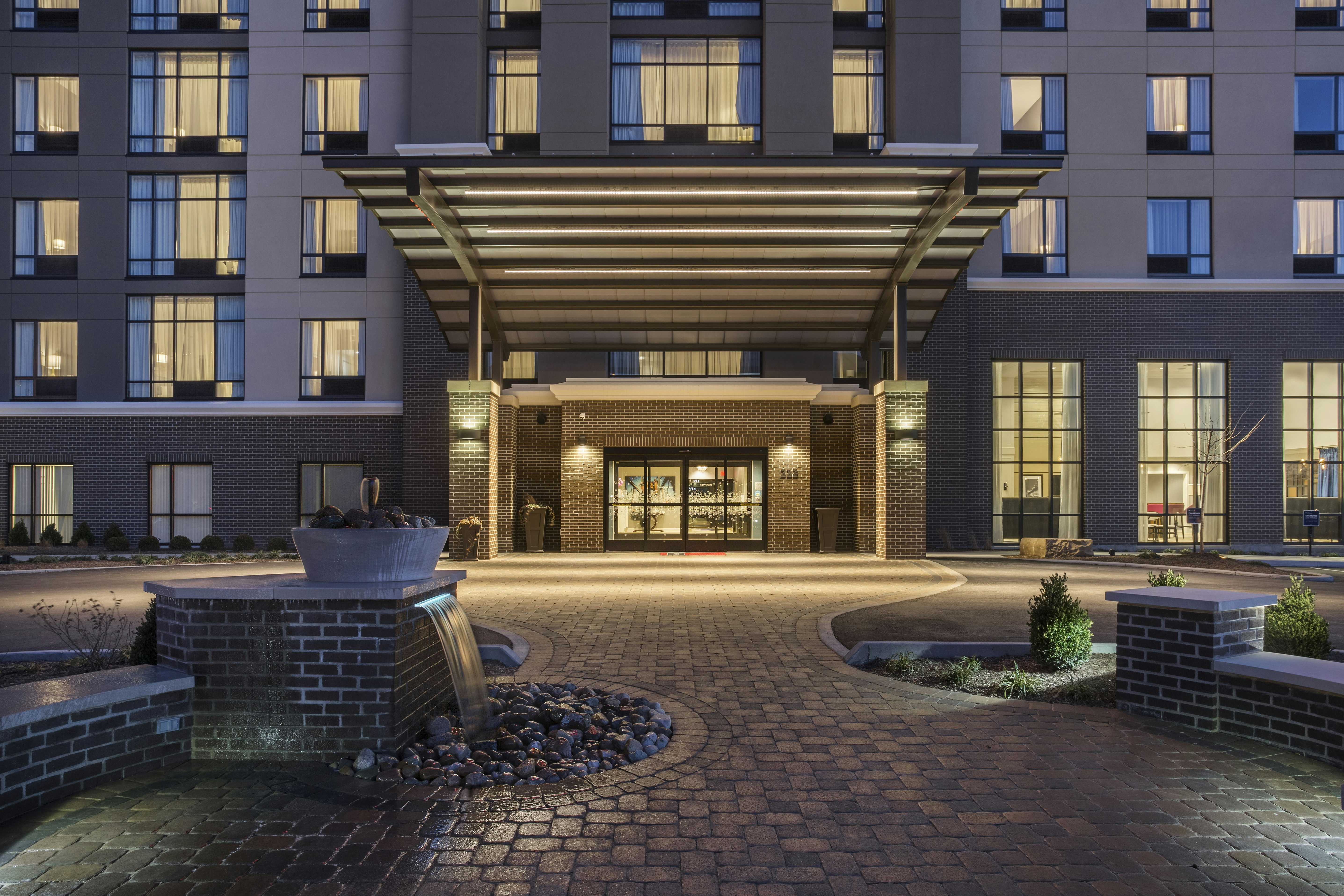 Hampton Inn & Suites Newport-Cincinnati 43/44