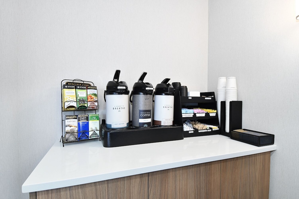 Fairfield Inn & Suites By Marriott Portland Airport 42/49