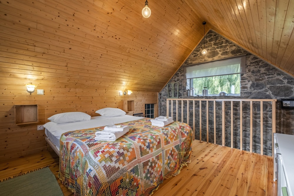 Casas Maravilha Calheta 35/50