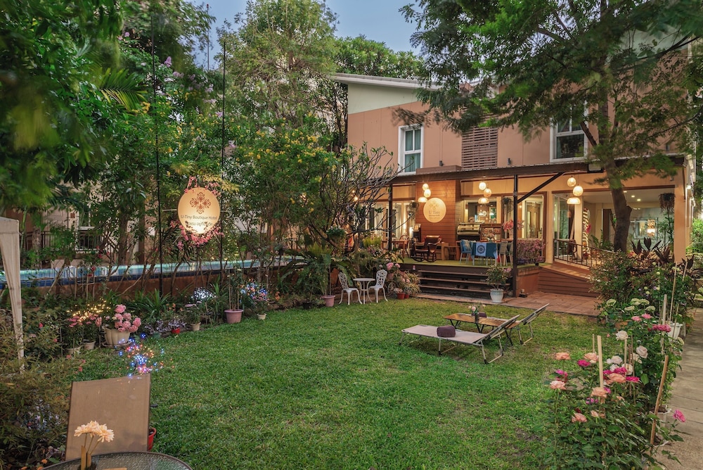 U Tiny Boutique Hotel 47/50