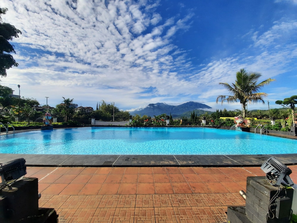 Selecta Hotel Batu Malang - Adults Only 41/50