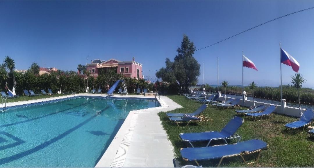 Monika Hotel Apartments 23/55