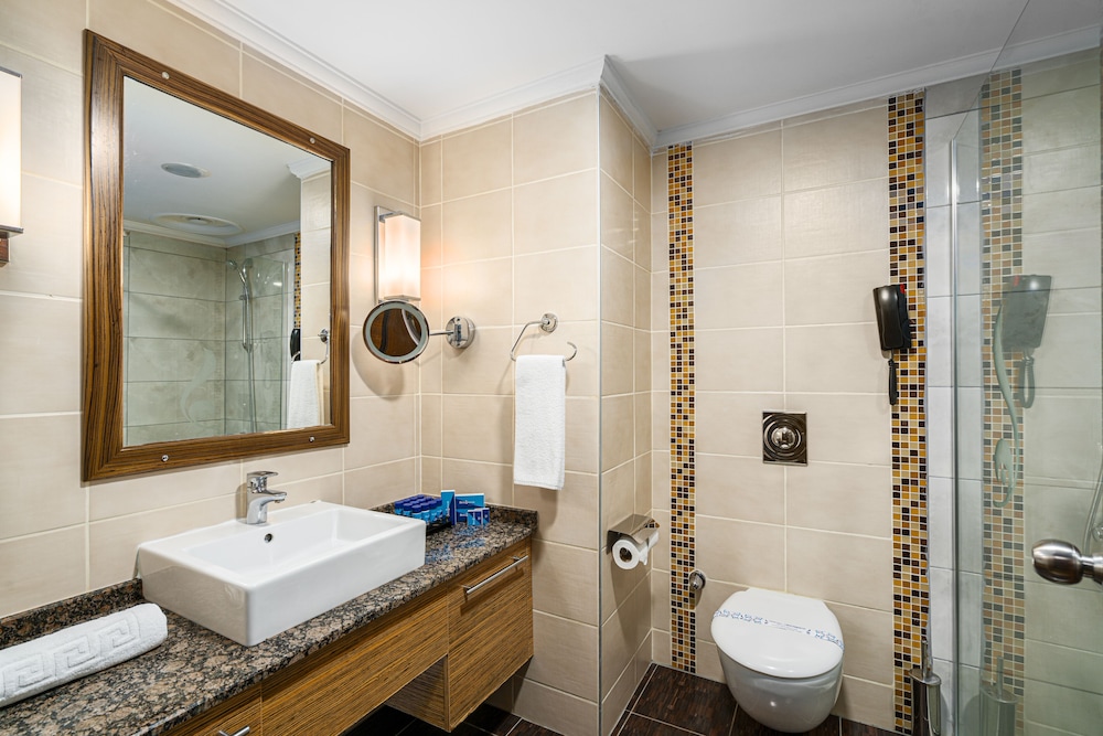 Bera Hotel Alanya 50/50