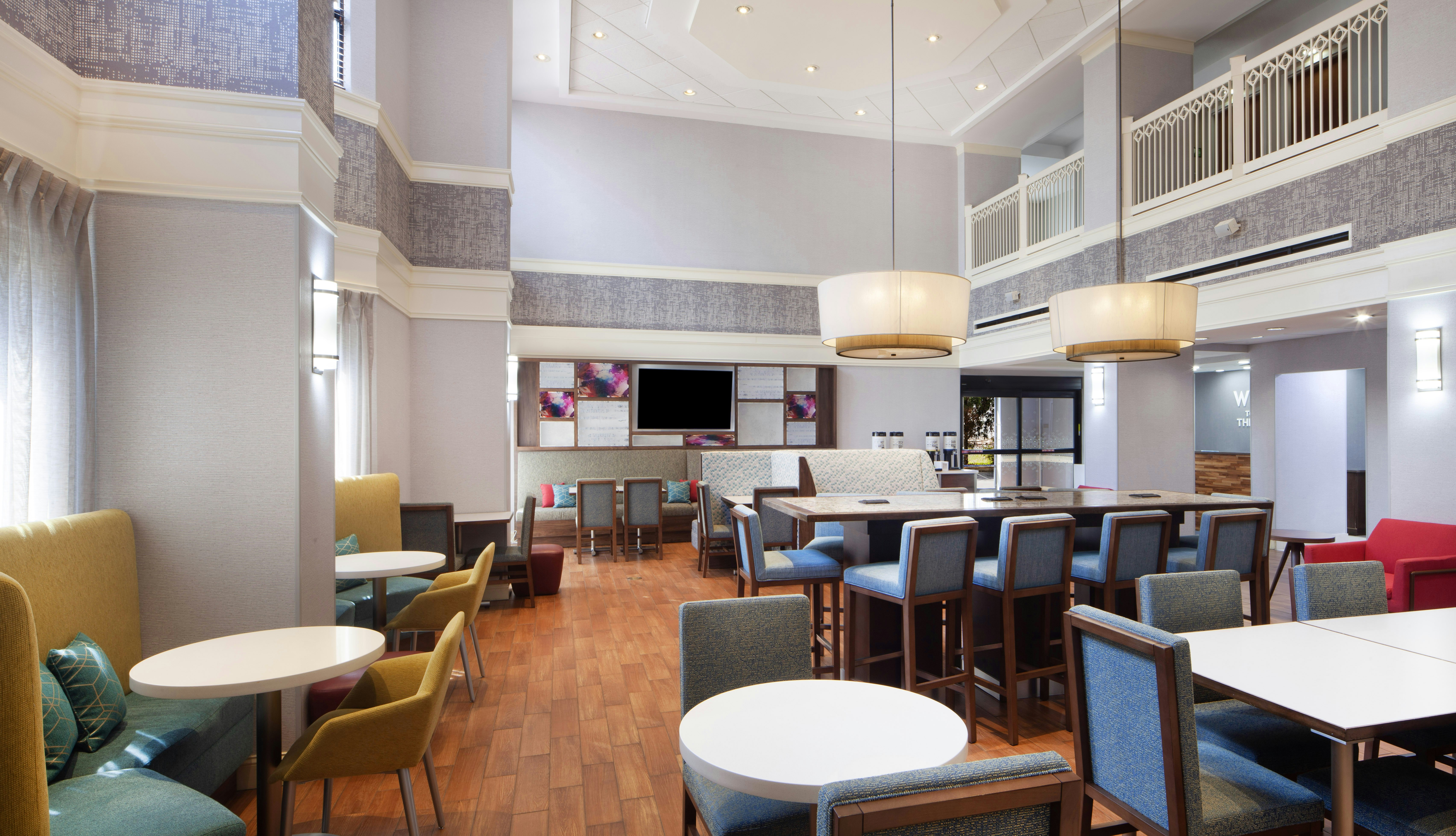 Hampton Inn Suites Atlanta Airport North I85 53/71