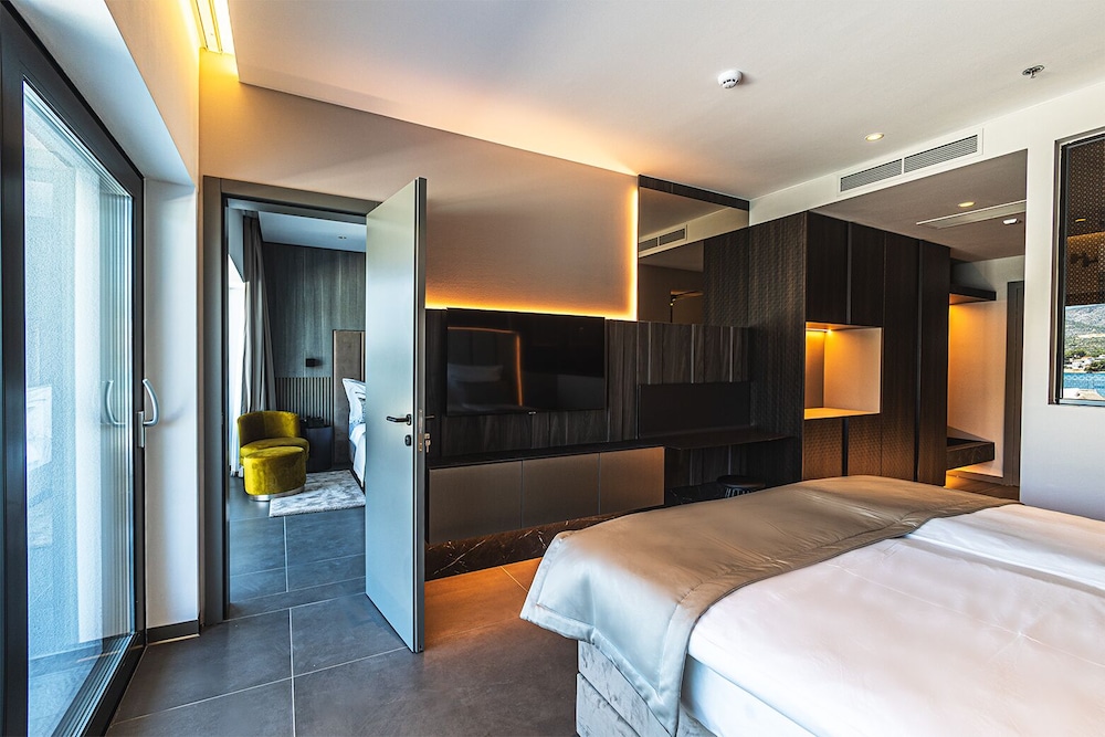 Marinus Beach Hotel 19/56