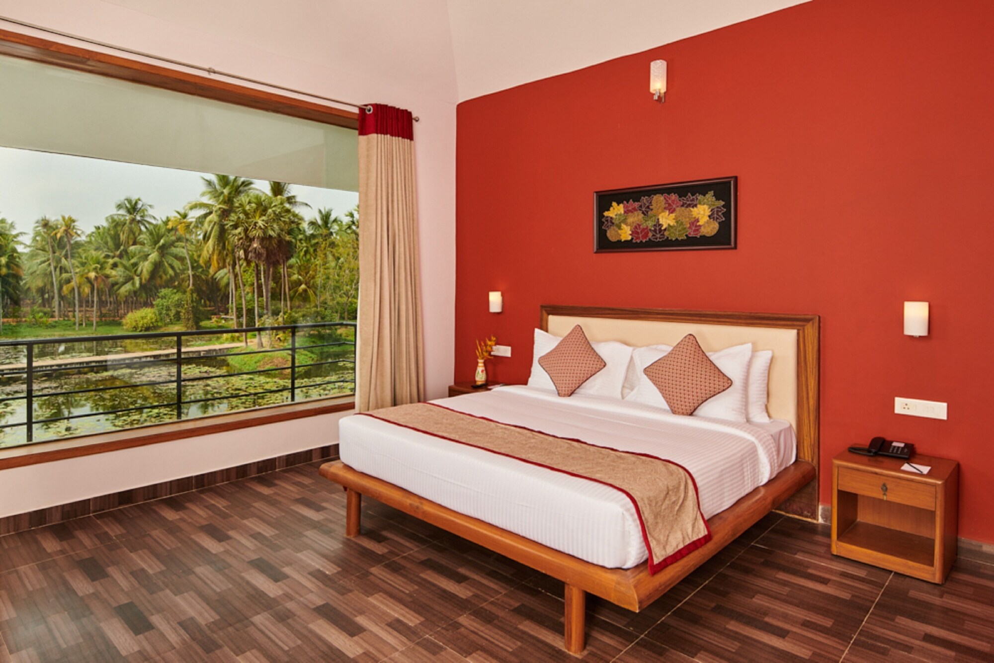 Privilege, Suite, King Bed, Pond View, Terrace