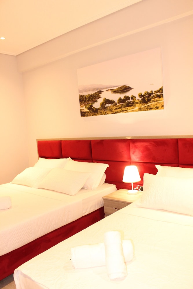Bebi Apartments 10/50