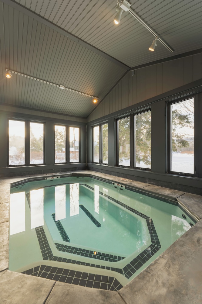 Sun Ski Inn And Suites 23/50