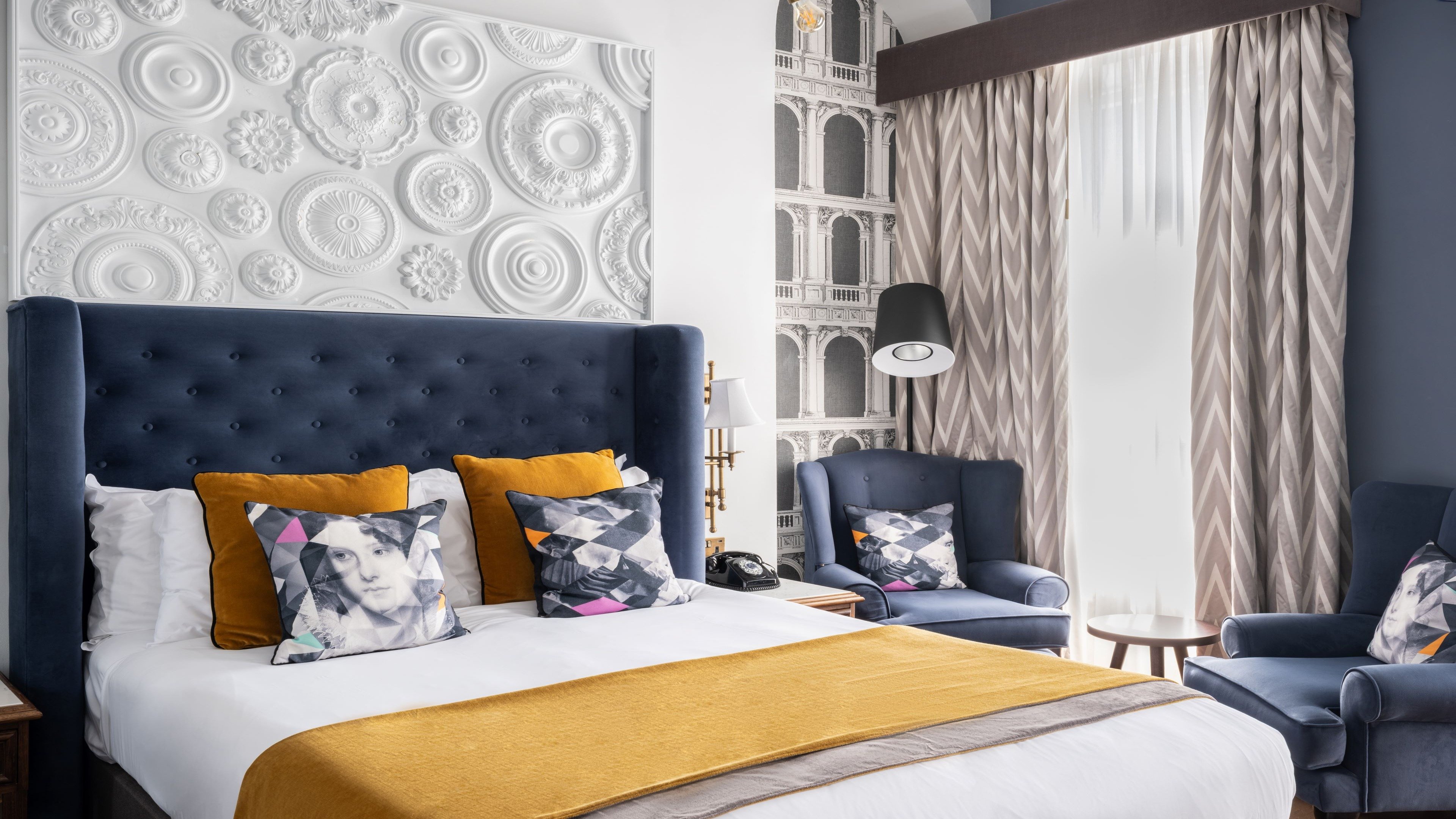Superior, King Bed