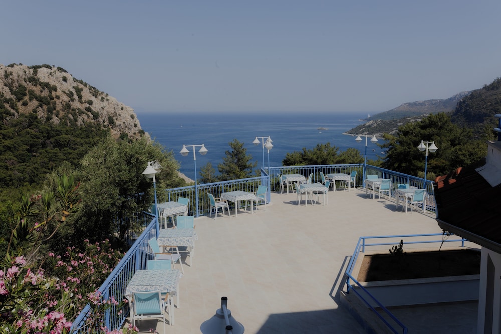 LAVANTA HOTEL TURUNC 44/73