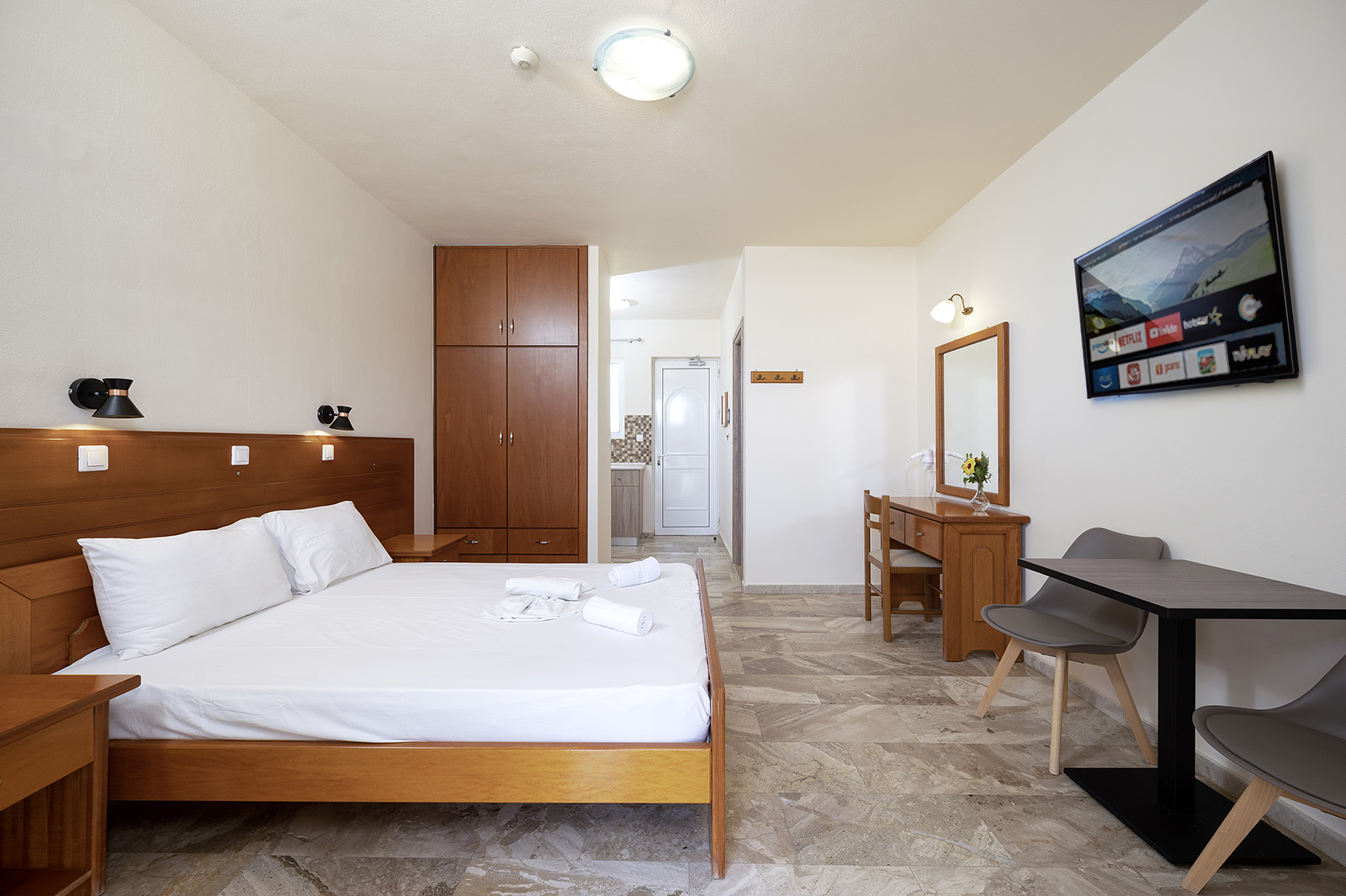 Mammis Beach Hotel 17/63