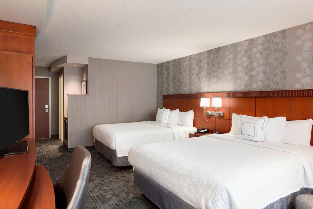 Courtyard Marriott Fort Smith Downtown 10/39