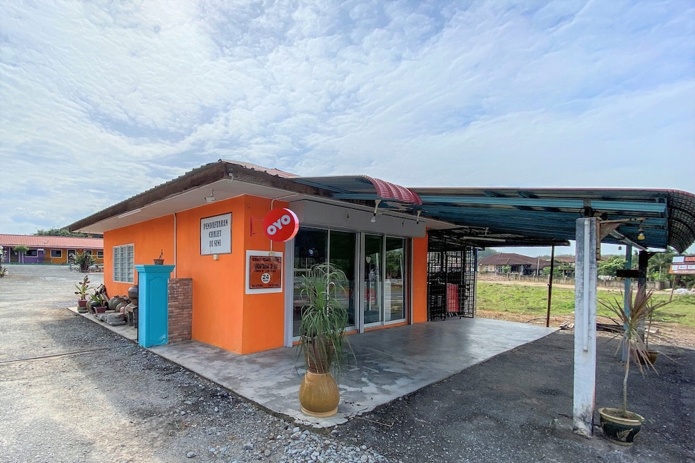 Capital O 90168 Serambi Pelangi Chalet 3/30