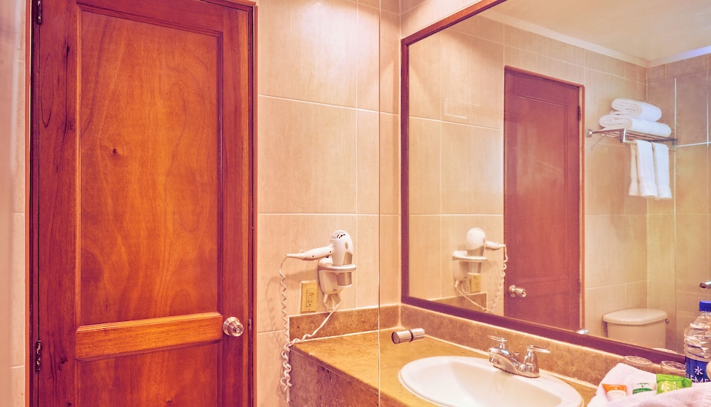 Grand Decameron Panama, A Trademark All Inclusive Resort 33/70