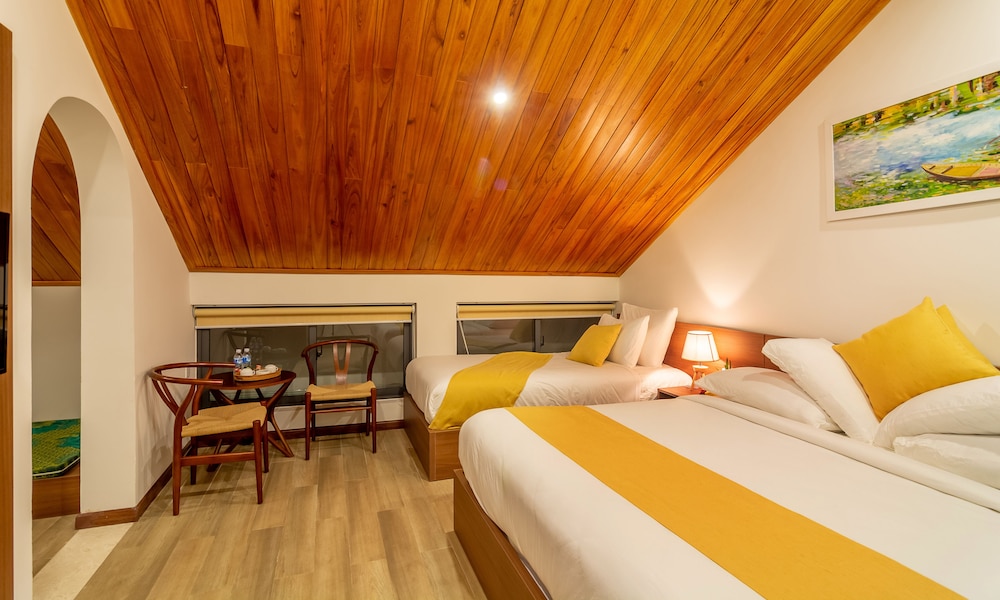 1 BEDROOM, FAMILY, BALCONY